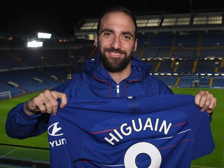 Pakai Nomor 9, Higuain Dibayangi Kutukan di Chelsea Pakai Nomor 9, Higuain Dibayangi Kutukan di Chelsea