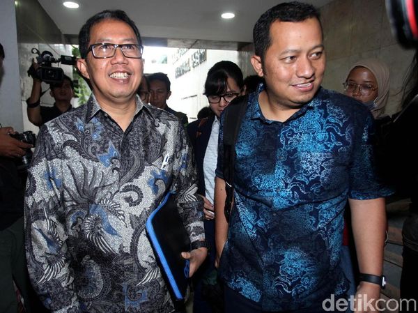 Senyum Plt Ketum PSSI Joko Driyono Saat Diperiksa Polisi