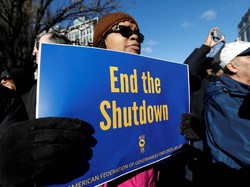 Pemerintahan Tutup Sudah Berakhir, PNS AS Masih Khawatir