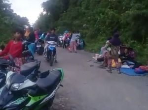 Ombak Besar Dikira Tsunami, Warga Maluku Mengungsi ke Pegunungan