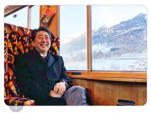 PM Jepang Pakai Rute Orang Miskin Pergi ke Davos