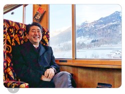 PM Jepang Pakai Rute Orang Miskin Pergi ke Davos