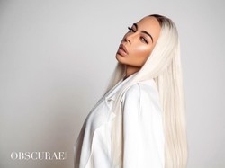 Pose Tanpa Busana, Pewaris KFC Hanya Pakai Berlian Rp 141 M di Sampul Majalah