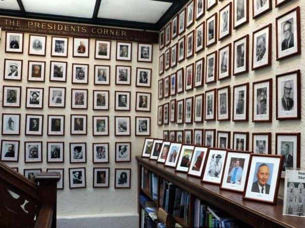 Potret Klub Penjelajah Dunia yang Rahasia