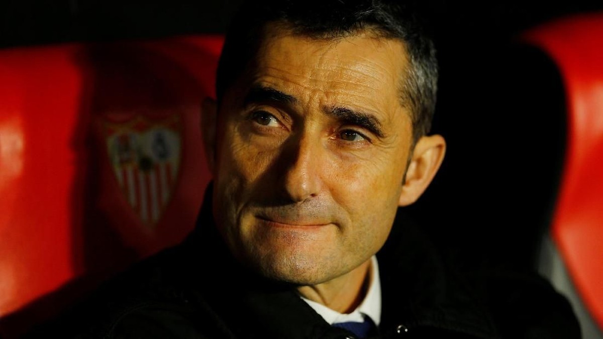 Ernesto Valverde tak menyesal tidak memainkan Lionel Messi. (Foto: Marcelo Del Pozo/Reuters)