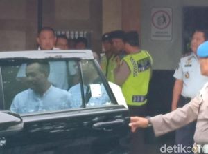 Satgas Mafia Bola Jemput Vigit Waluyo di Lapas Sidoarjo dan Bawa ke Polda Jatim