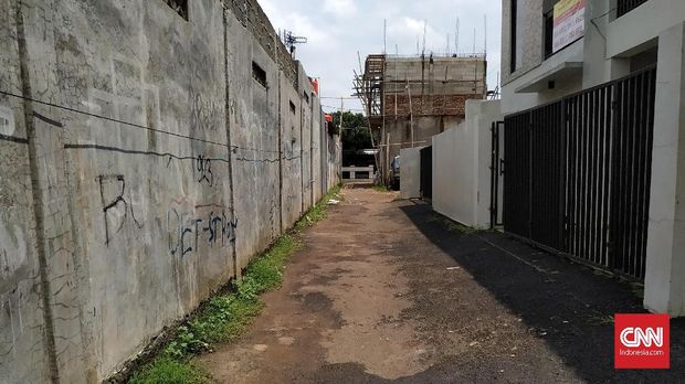 Alamat tabloid Indonesia Barokah di Pondok Melati, Bekasi, hanya berupa gang kosong dan pemukiman warga.