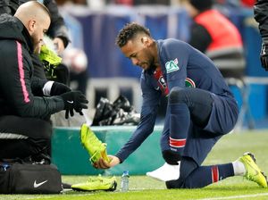 Neymar Cedera Metatarsal Lagi