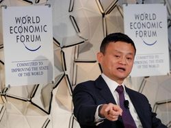 Jack Ma Paling Suka Pakai Ponsel Ini