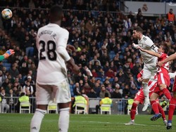 Solari, Mau Jadikan Ramos Penyerang?