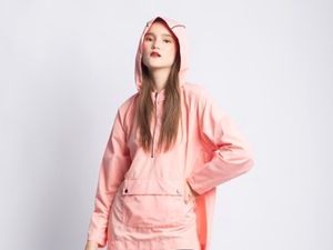 Nggak Bisa Sembarangan, Begini Cara Mencuci Pakaian Berbahan Anti Air Nggak Bisa Sembarangan, Begini Cara Mencuci Pakaian Berbahan Anti Air