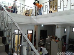 Seorang Pria Ditemukan Gantung Diri di Rumahnya, Motif Diselidiki