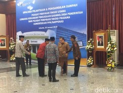 Lantik Kepala LKPP, Menteri PPN: Belanja Numpuk di Akhir Tahun