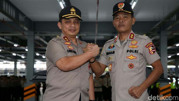 Polda Metro Jaya Melepas Irjen Idham, Menyambut Irjen Gatot