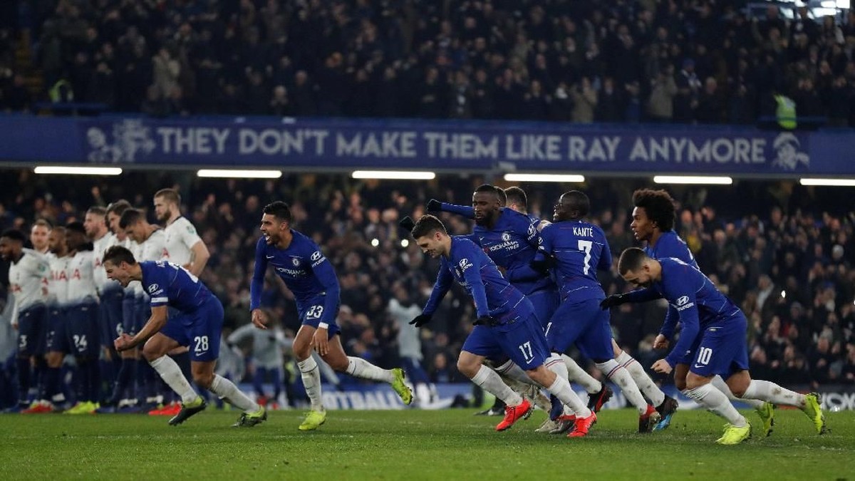 Chelsea diselidiki FIFA karena transfer ilegal terhadap pemain U-18 (Reuters/Matthew Childs)