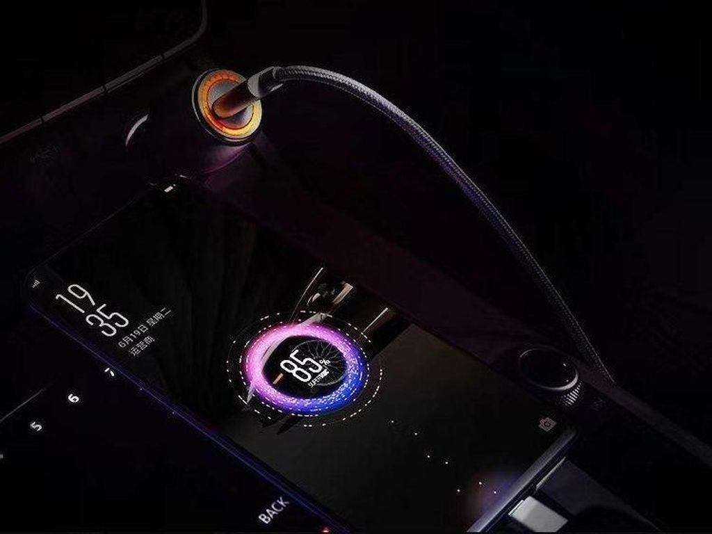 Oppo Hadirkan Car Charger Dukung Pengisian Super Cepat Oppo Hadirkan Car Charger Dukung Pengisian Super Cepat