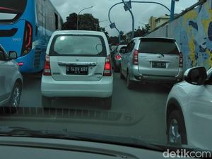 Jalan Jakarta Macet Parah Akibat Kapolda Cup, Polda Jabar Minta Maaf