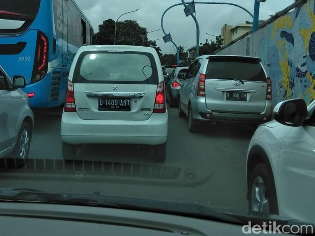 Jalan Jakarta Macet Parah Akibat Kapolda Cup, Polda Jabar Minta Maaf Jalan Jakarta Macet Parah Akibat Kapolda Cup, Polda Jabar Minta Maaf