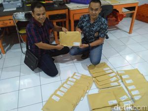 Ada 45 Ribu Paket Tabloid Indonesia Barokah Dikirim ke Jawa Timur Ada 45 Ribu Paket Tabloid Indonesia Barokah Dikirim ke Jawa Timur