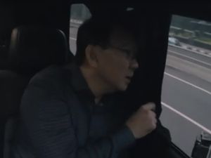 Celotehan Ahok Bersama Anak Sulungnya di Vlog Pertama Celotehan Ahok Bersama Anak Sulungnya di Vlog Pertama