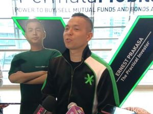 Ditanya Tudingan Sebar Hoaks, Ernest Prakasa Berkilah Sibuk