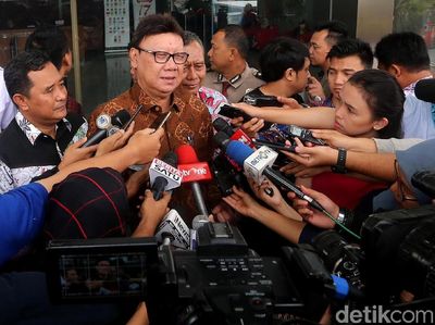 Mendagri Tjahjo Kumolo Diperiksa KPK Terkait Meikarta