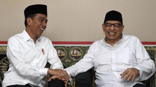 Potret Hangatnya Pertemuan Jokowi dan Quraish Shihab
