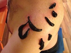 Mengenal Lintah Medis, Si Penghisap Darah Penyelamat Nyawa Mengenal Lintah Medis, Si Penghisap Darah Penyelamat Nyawa