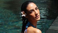 Kamu Nggak Akan Percaya Model Cantik Ini Hamil 5 Bulan, Perutnya Rata
