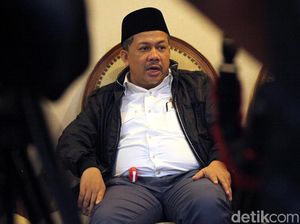 Fahri Hamzah: Yang Bisa Tangkap Harun Masiku Aku Kasih Rp 100 Ribu Fahri Hamzah: Yang Bisa Tangkap Harun Masiku Aku Kasih Rp 100 Ribu
