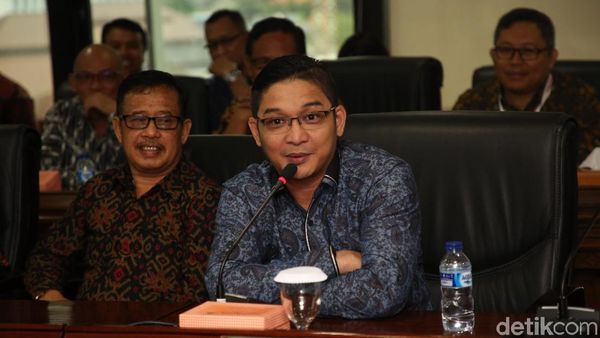 Pemerintah Daerah Lindungi Aparat Desa dan Non-ASN