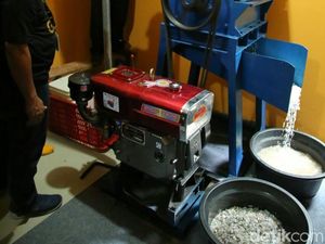 Keren, Sampah Plastik di Pulau Merah Kini Bisa Ditukar Emas