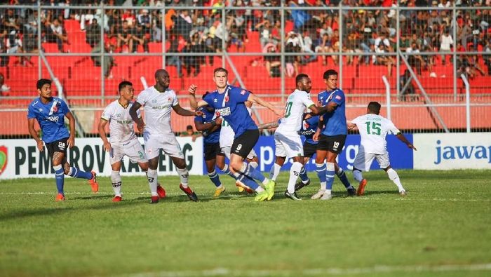 PSM Makassar menang 2-1 atas Kalteng Putra di leg pertama 32 besar Piala Indonesia. (Foto: Dok. PSM Makassar) PSM Makassar menang 2-1 atas Kalteng Putra di leg pertama 32 besar Piala Indonesia. (Foto: Dok. PSM Makassar)