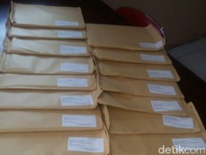 Ratusan Tabloid Indonesia Barokah Telah Beredar di Sidoarjo Ratusan Tabloid Indonesia Barokah Telah Beredar di Sidoarjo