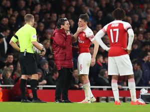 Sokratis dan Koscielny Cedera, Pertahanan Arsenal Makin Tipis