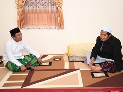 Ketum PPP Sambangi Pesantren Kampung Madinah di Magetan