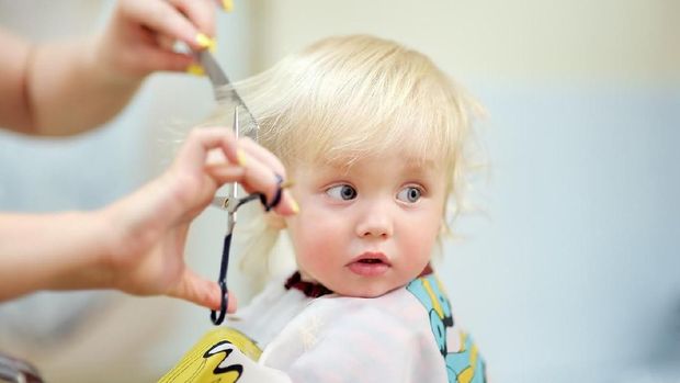  Penyebab  Anak  Histeris Saat Potong Rambut 