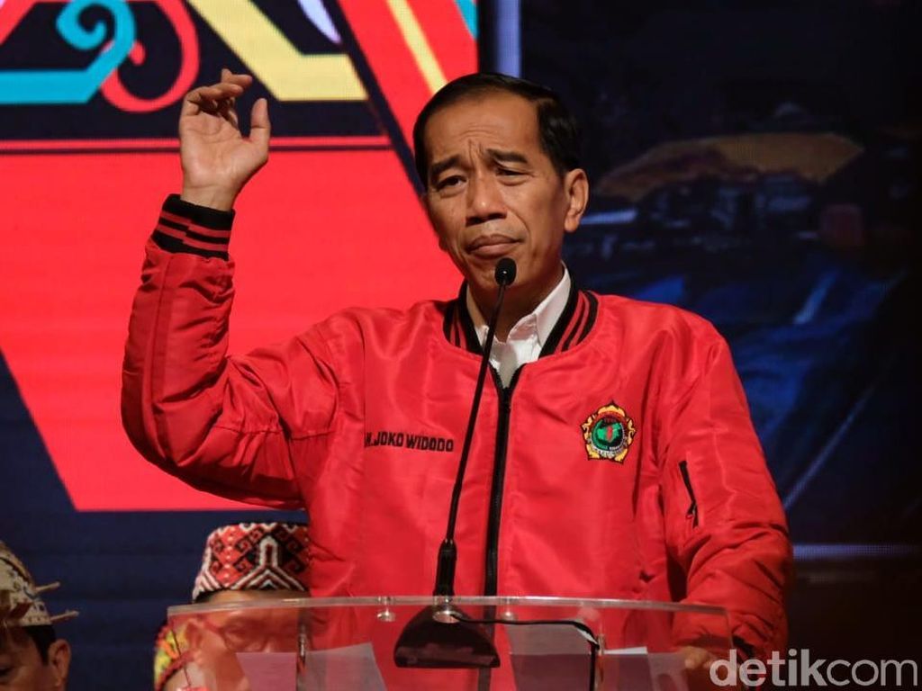 Liliyana Natsir Pamit Pensiun, Jokowi Merasa Kehilangan Liliyana Natsir Pamit Pensiun, Jokowi Merasa Kehilangan