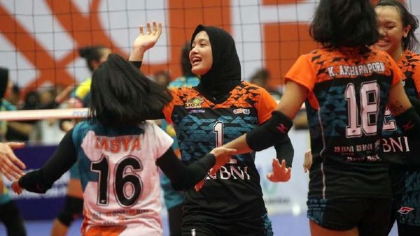 Tim Putri BNI 46 Libas Elektrik PLN