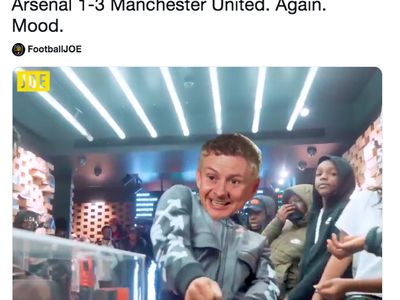 Meme-meme Lucu Soal Arsenal Dilibas MU