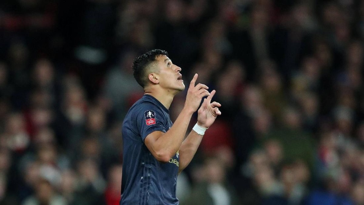 Alexis Sanchez bikin satu gol ke gawang Arsenal di Piala FA (Hannah McKay/Reuters)