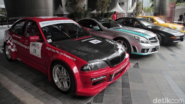 Kala Pemilik Mercedes-Benz dan BMW Bersatu Bikin Pameran