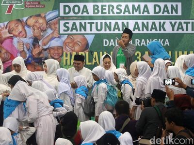Jelang Harlah ke-73, Muslimat NU Doa Bersama Anak Yatim
