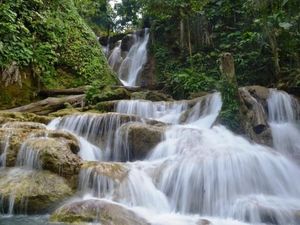 Air Terjun Cantik dari Bungku Pesisir