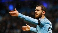 Selepas jeda, City mengamuk. Bernardo Silva menggandakan keunggulan tuan rumah pada menit ke-52. (Foto: Jason Cairnduff/Action Images via Reuters)