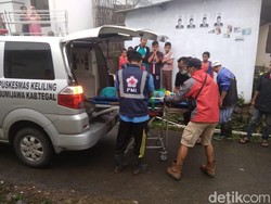 Tebing Galian Pasir di Tegal Longsor, 2 Orang Penambang Tewas