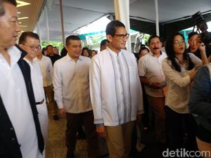 Melayat Eka Tjipta Widjaja, Ini Kata Sandiaga Uno