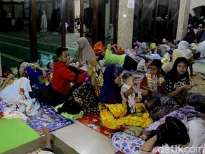 Pengungsi Banjir di Pekalongan Butuh Bantuan Medis