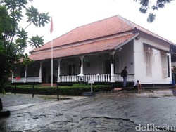 Belanda Depok Meninggalkan Trauma Gedoran, Menyongsong Era Toleran