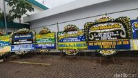 Anies hingga Ahok Kirim Karangan Bunga untuk Eka Tjipta Widjaja